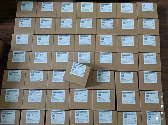 Dispositivo a corrente alternata 6 Numero di fase di alimentazione SIMATIC 1200 CPU 1212C 8DI 6DO 2AI 6ES7212 1BE40 0XB0