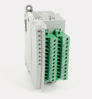 Modulo di controllo PLC 2085-IF8 richiesto dal cliente 100% originale e spot originale