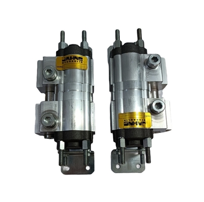 Sostituire ROZION e JEONFF con Jahns MTO-2-4-A120 GEAR MOTOR Pressure 00 Flow Divider