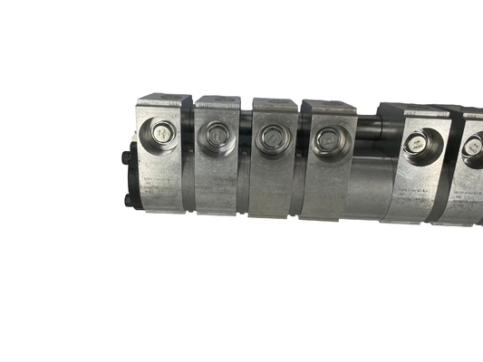 Blocco di manifold per valvola a sfera a 8 porte per la pressione nell'adattatore