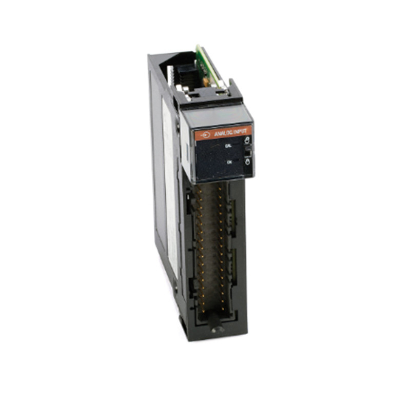 1756-IF8 Controller PLC originale per controllo Logix Analog Input isolato personalizzato Sì
